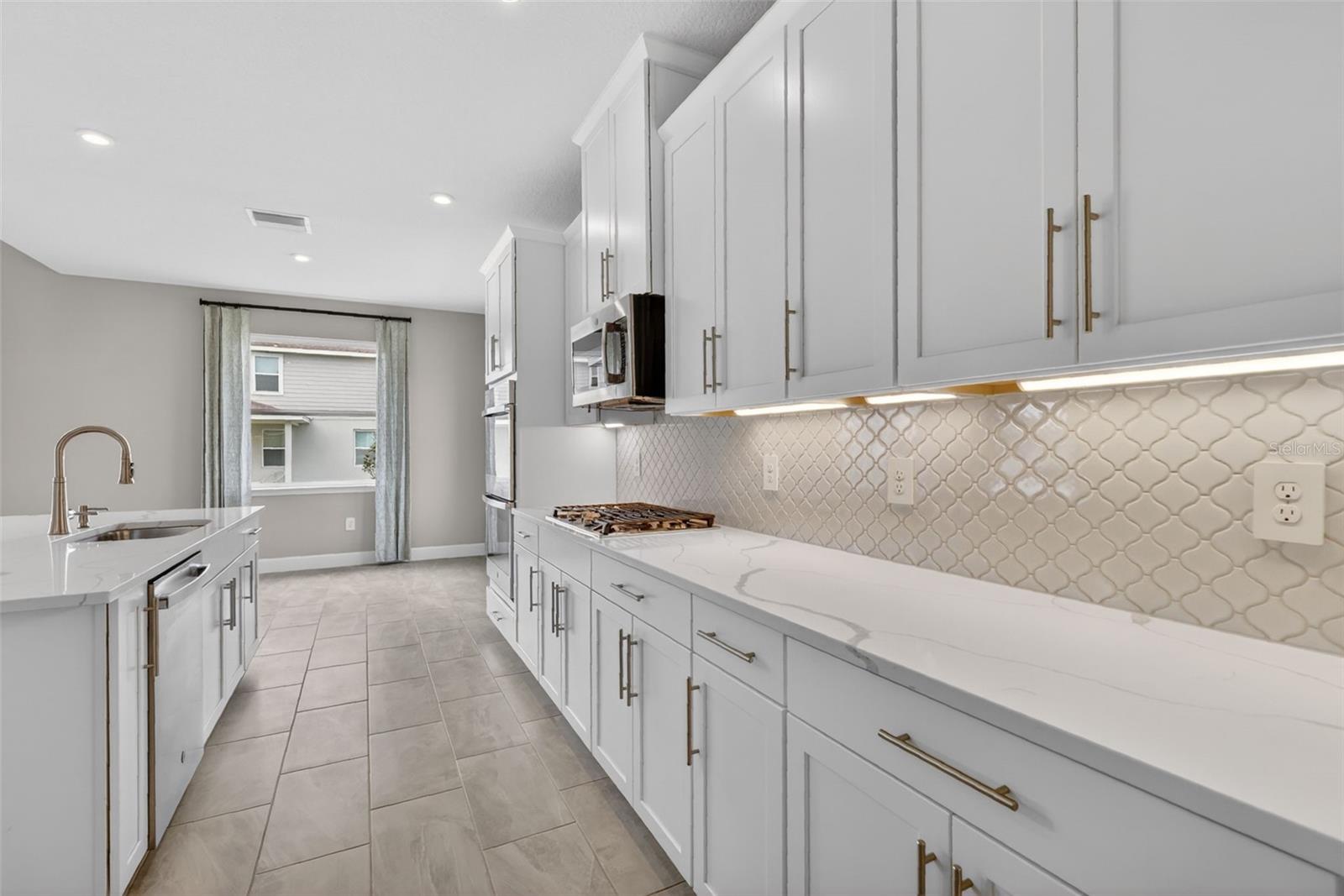 3894 CAPITAL REEF WAY, APOPKA, FL, 32712