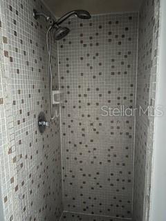 6332 NEWTOWN CIR #32B5, TAMPA, FL, 33615