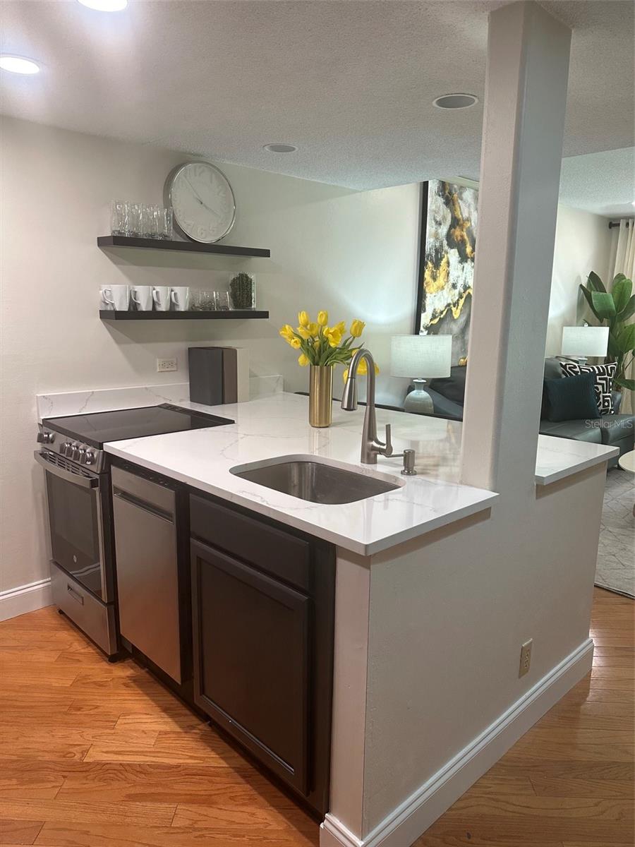 36750 US HIGHWAY 19 N #16-105, PALM HARBOR, FL, 34683