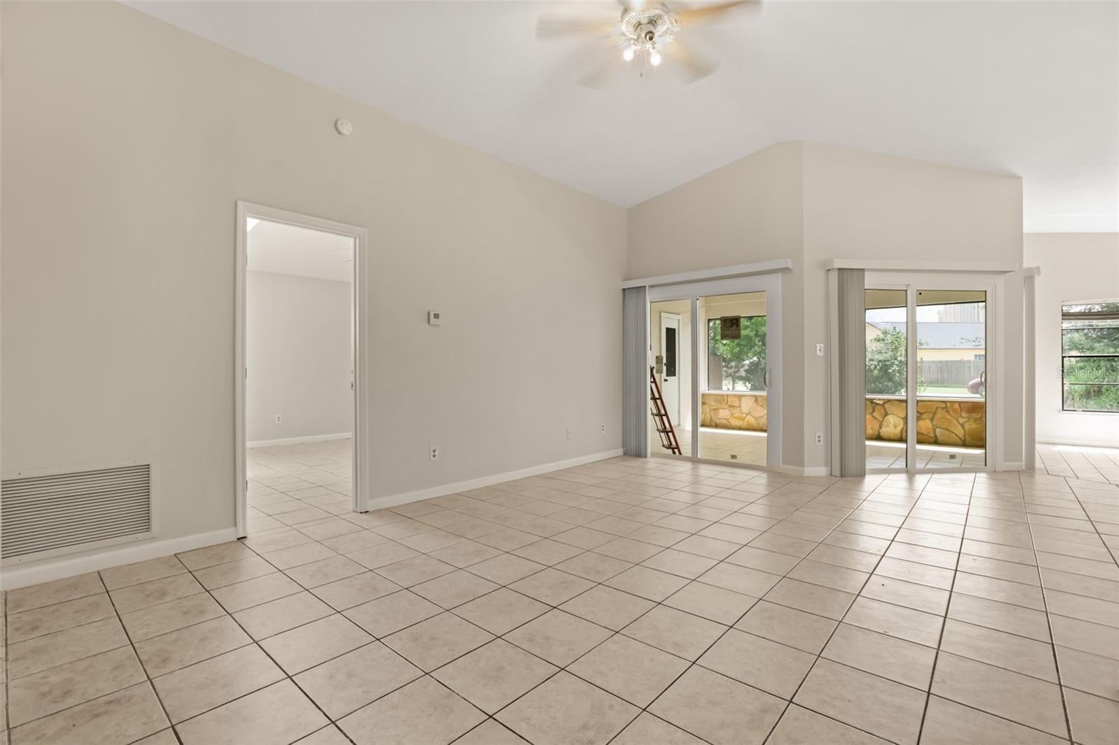 3075 WOOLRIDGE DR, ORLANDO, FL, 32837