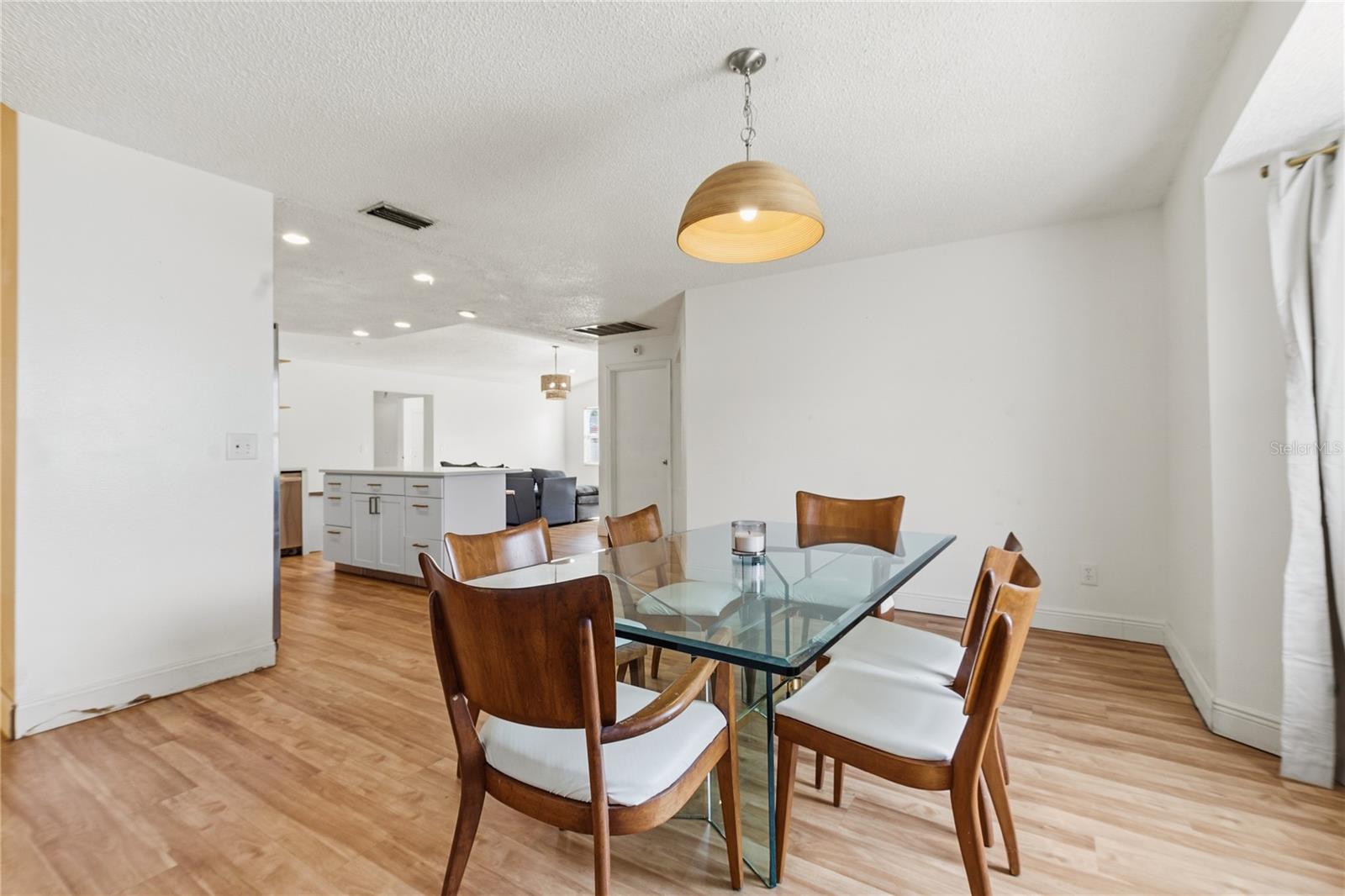 352 VAIL DR, WINTER HAVEN, FL, 33884