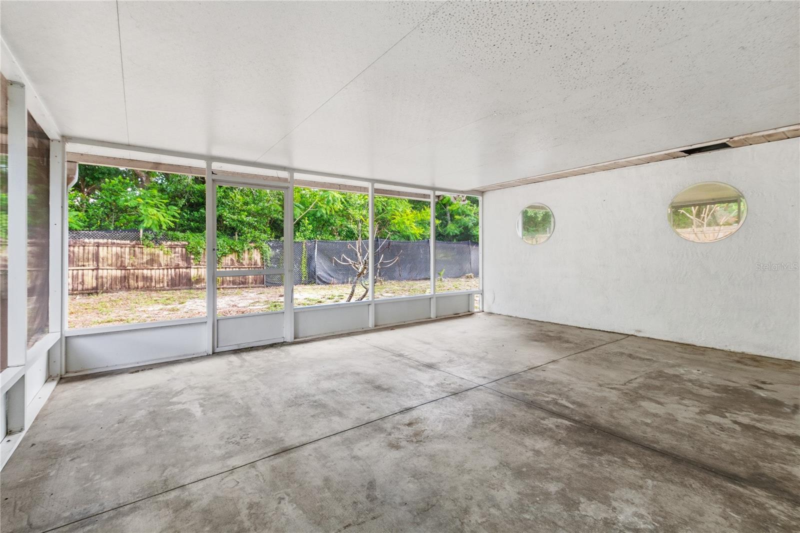 352 VAIL DR, WINTER HAVEN, FL, 33884