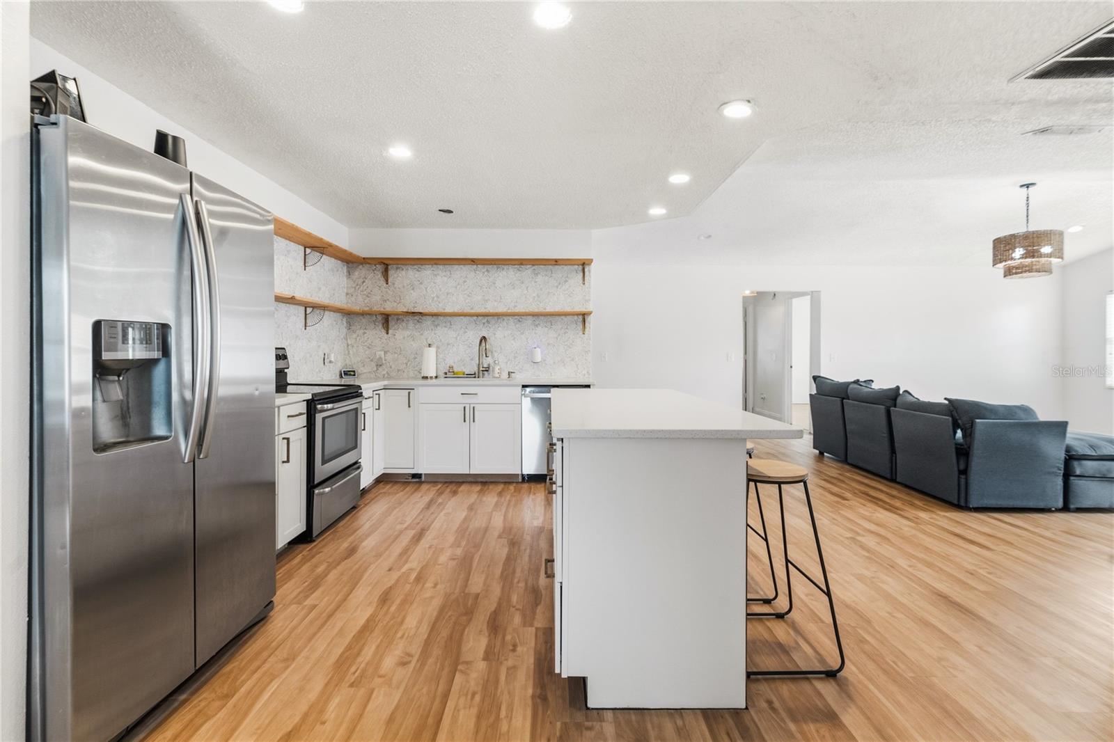 352 VAIL DR, WINTER HAVEN, FL, 33884