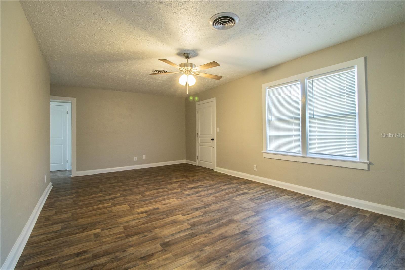 1851 E ELM RD, LAKELAND, FL, 33801
