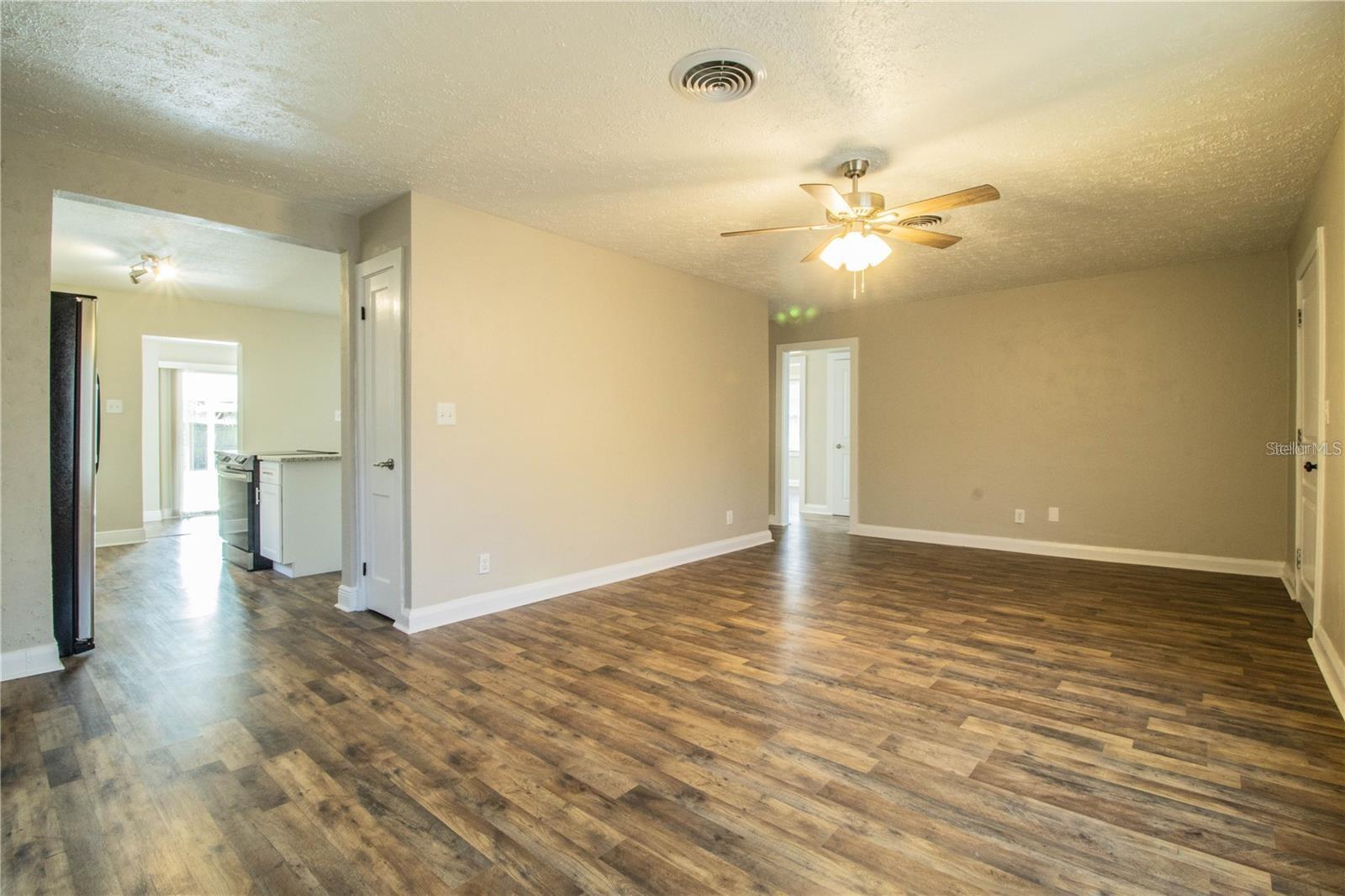 1851 E ELM RD, LAKELAND, FL, 33801