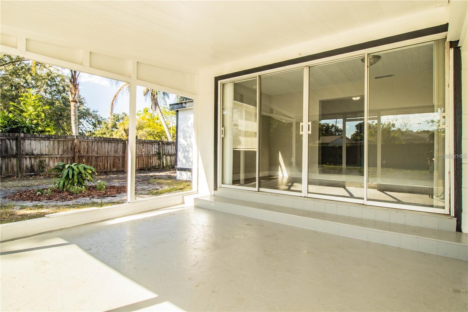 1851 E ELM RD, LAKELAND, FL, 33801