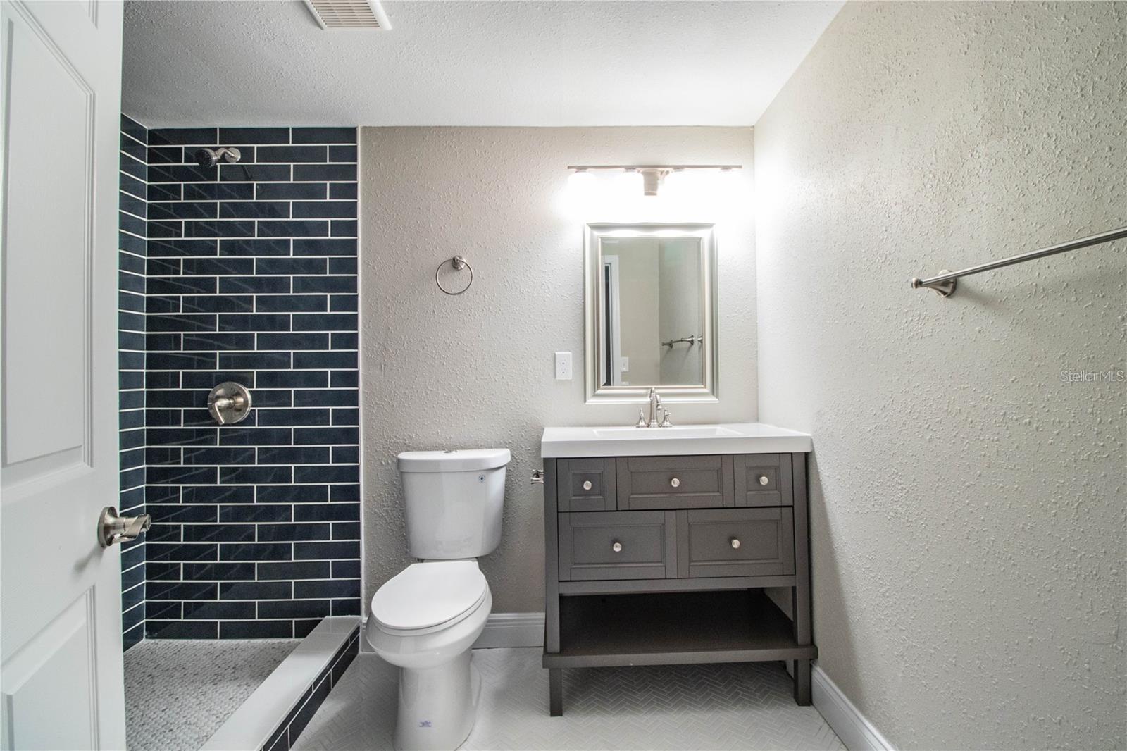 1851 E ELM RD, LAKELAND, FL, 33801