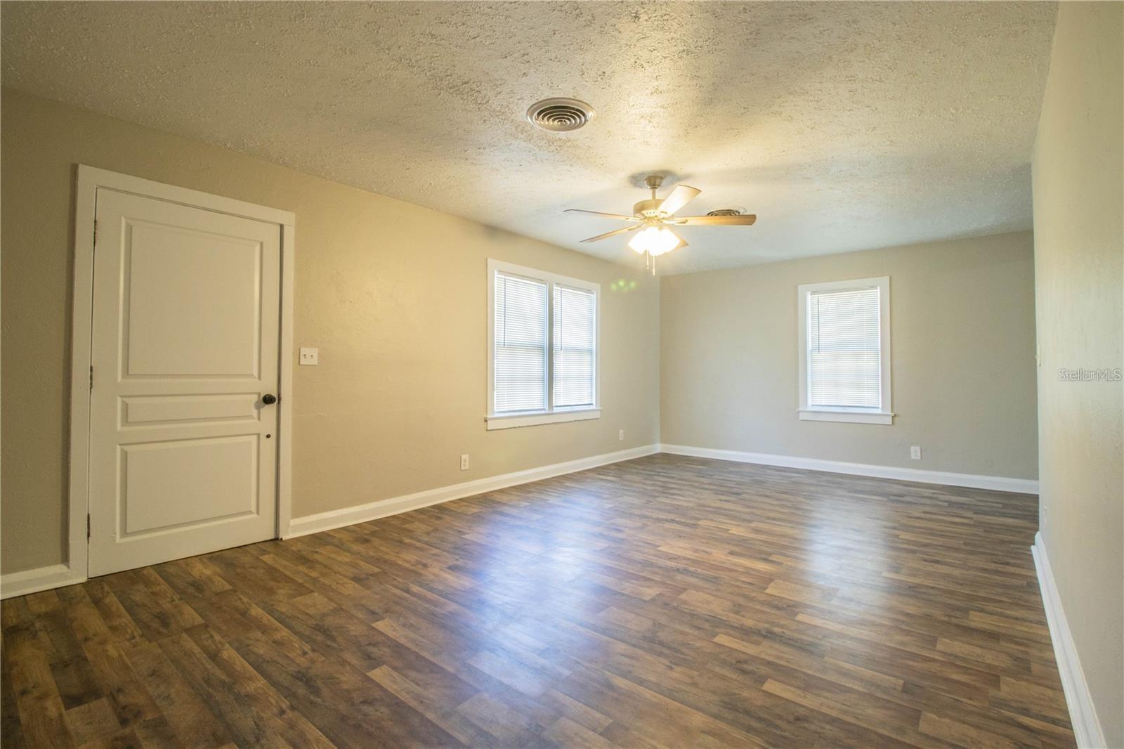 1851 E ELM RD, LAKELAND, FL, 33801