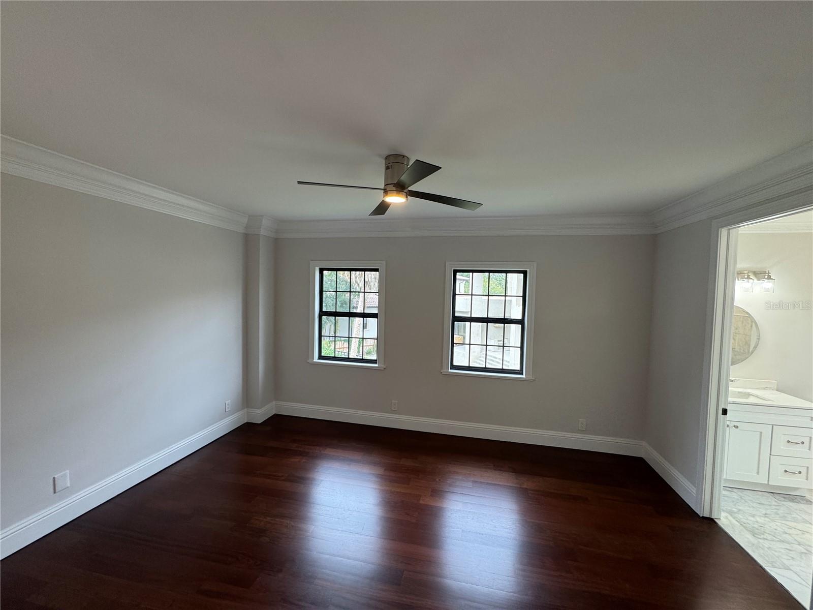 420 S ROYAL POINCIANA DR, TAMPA, FL, 33609