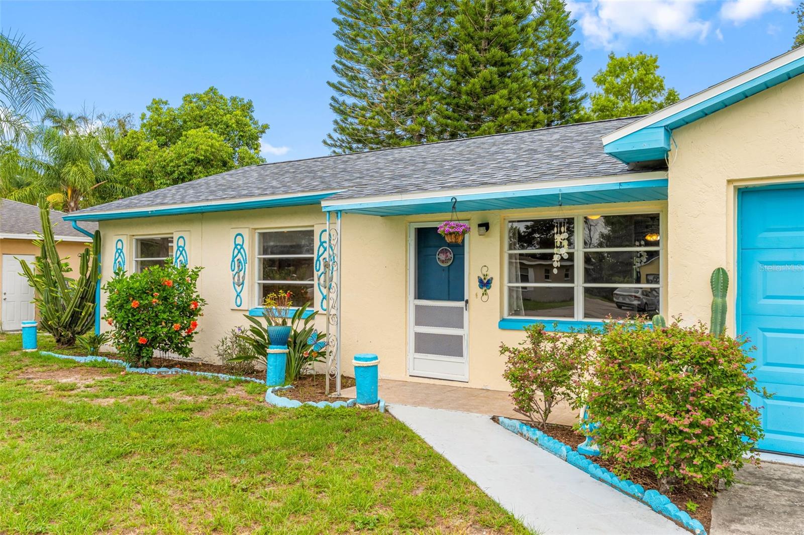 126 W GRAPEFRUIT CIR, CLEARWATER, FL, 33759