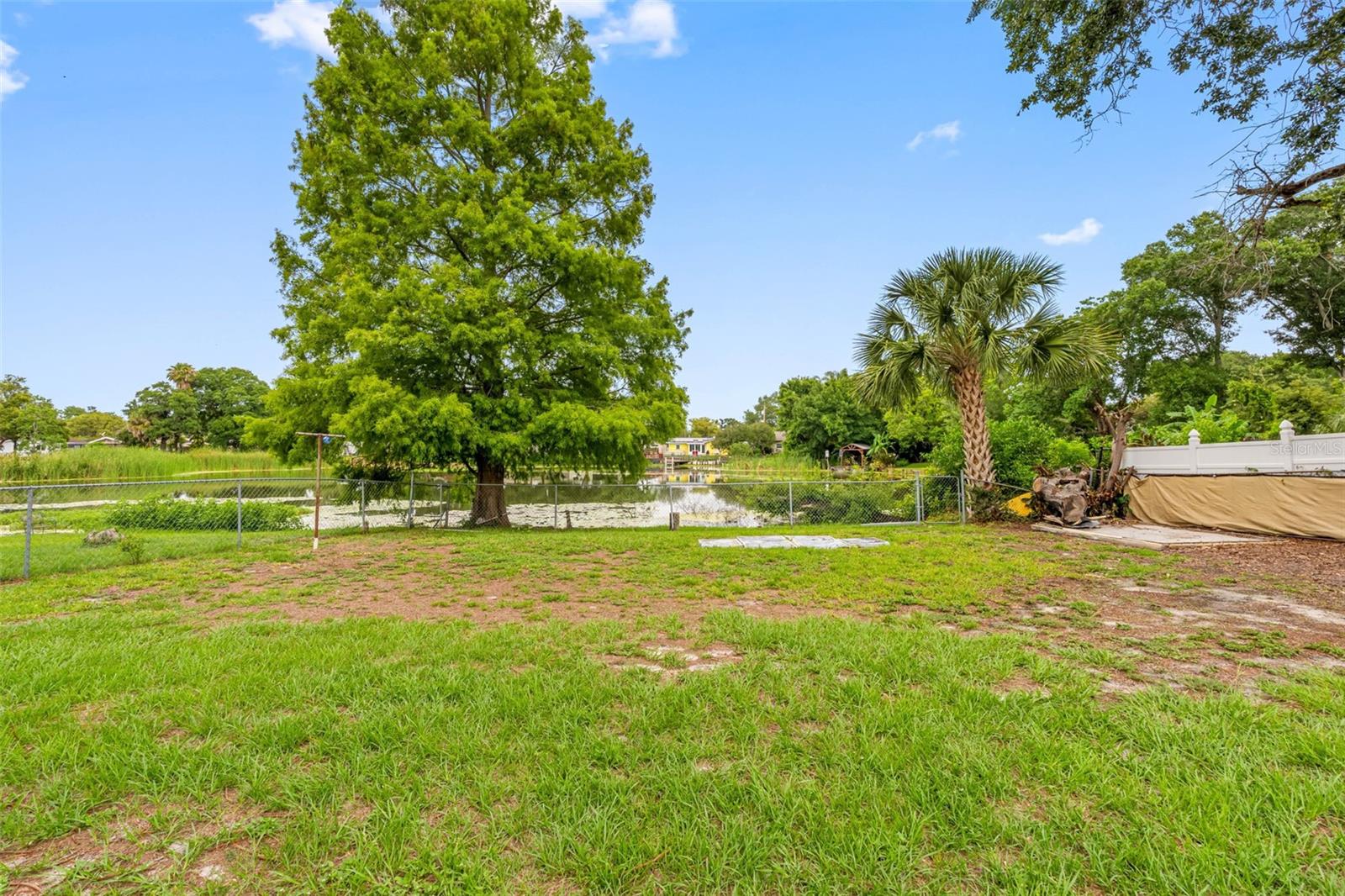 126 W GRAPEFRUIT CIR, CLEARWATER, FL, 33759