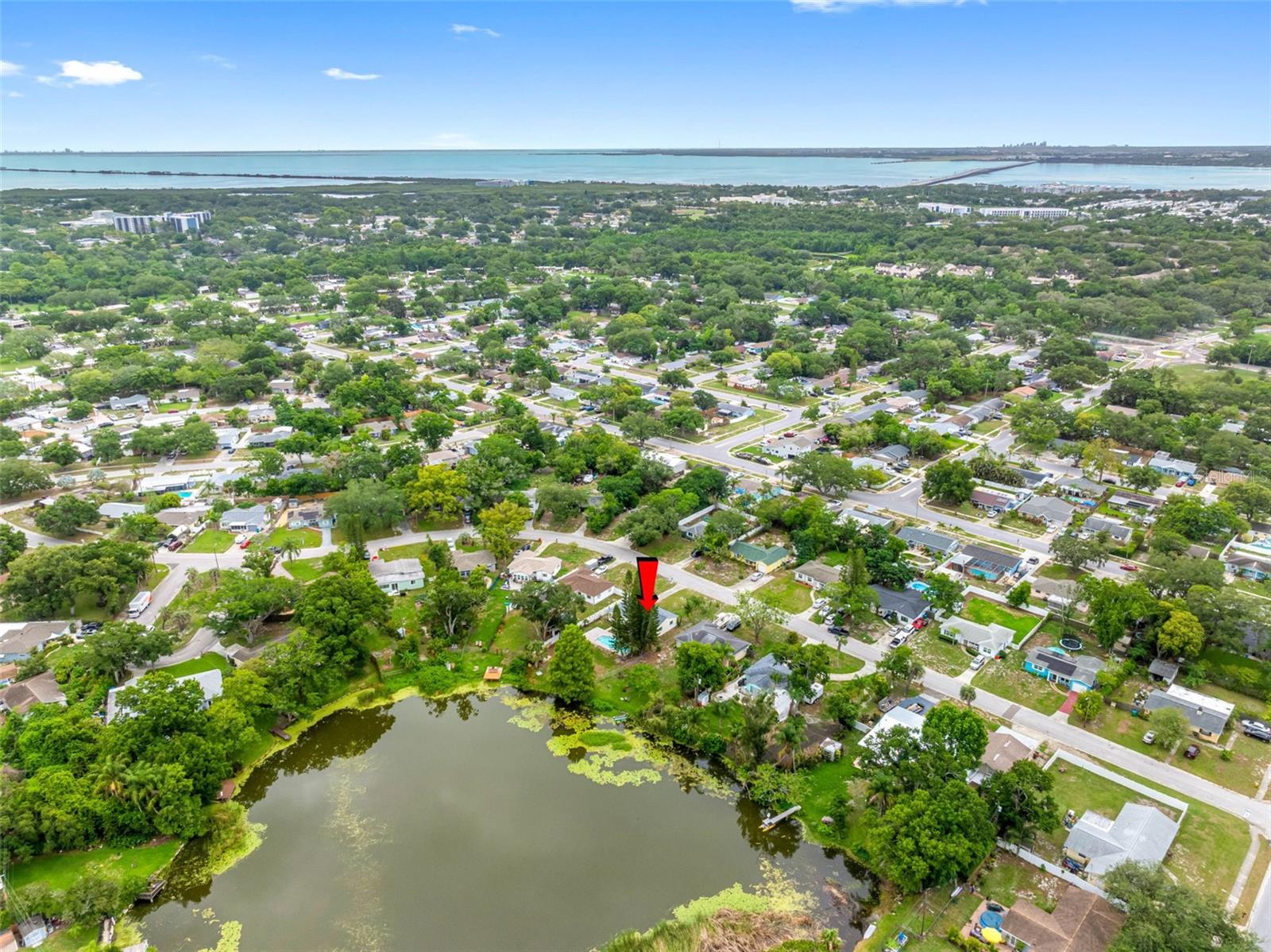 126 W GRAPEFRUIT CIR, CLEARWATER, FL, 33759