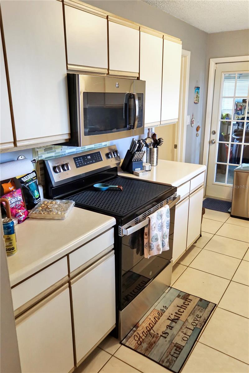 1761 OWEN DR, CLEARWATER, FL, 33759