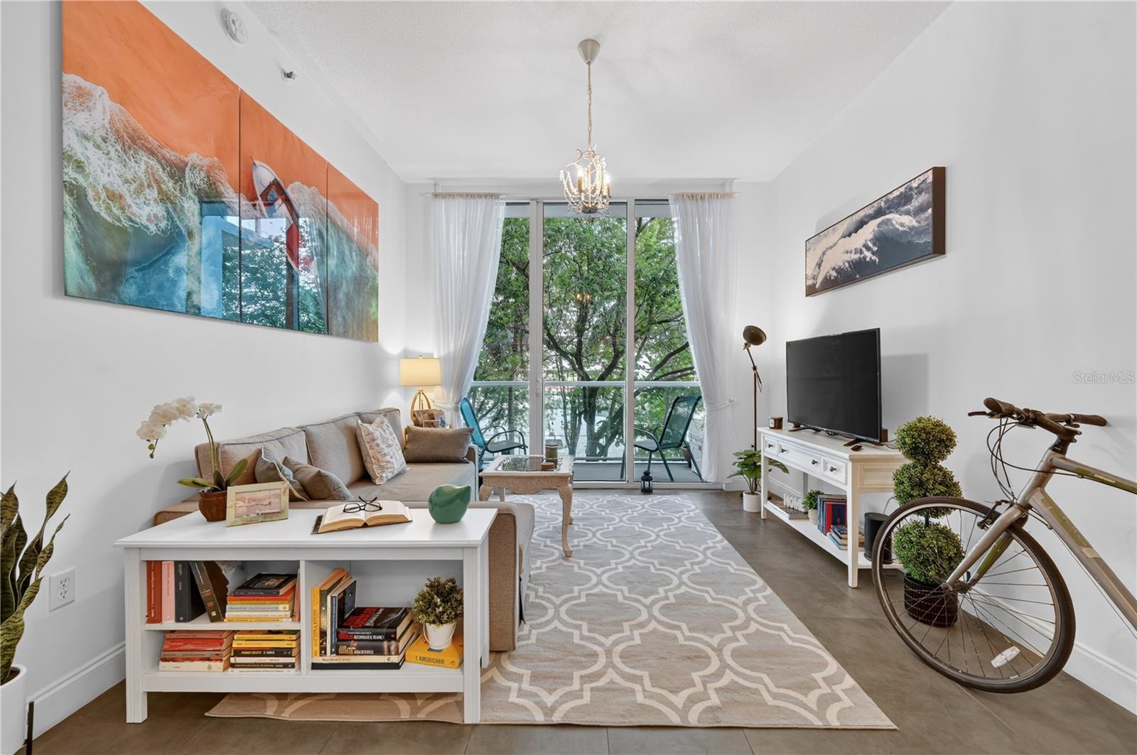 31 SE 5TH ST #203, MIAMI, FL, 33131