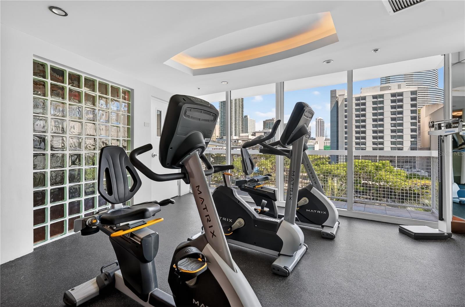31 SE 5TH ST #203, MIAMI, FL, 33131
