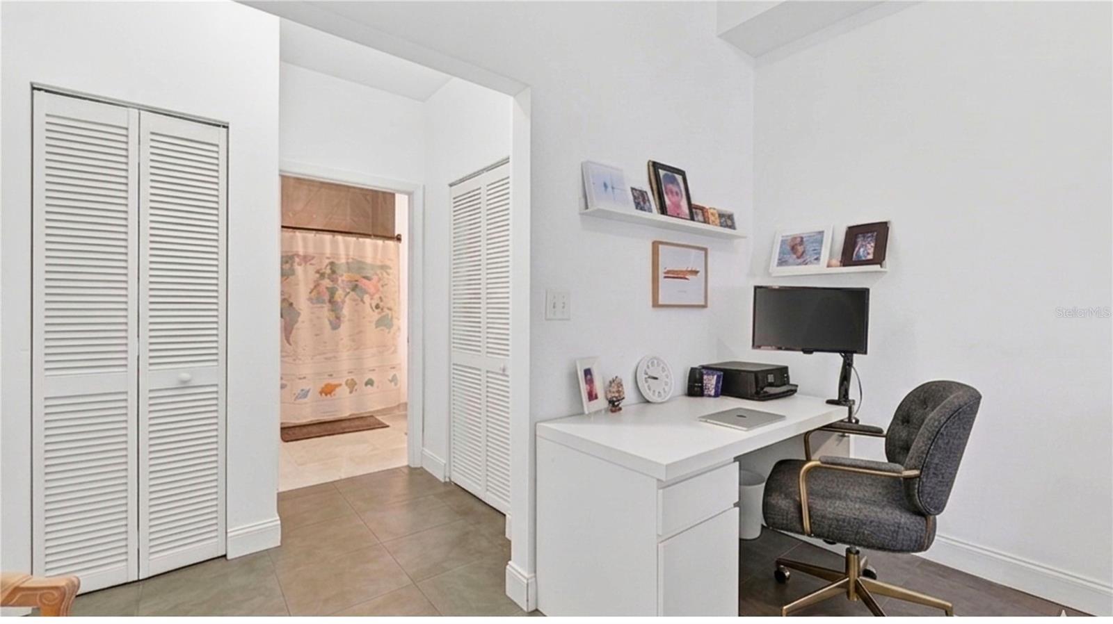31 SE 5TH ST #203, MIAMI, FL, 33131