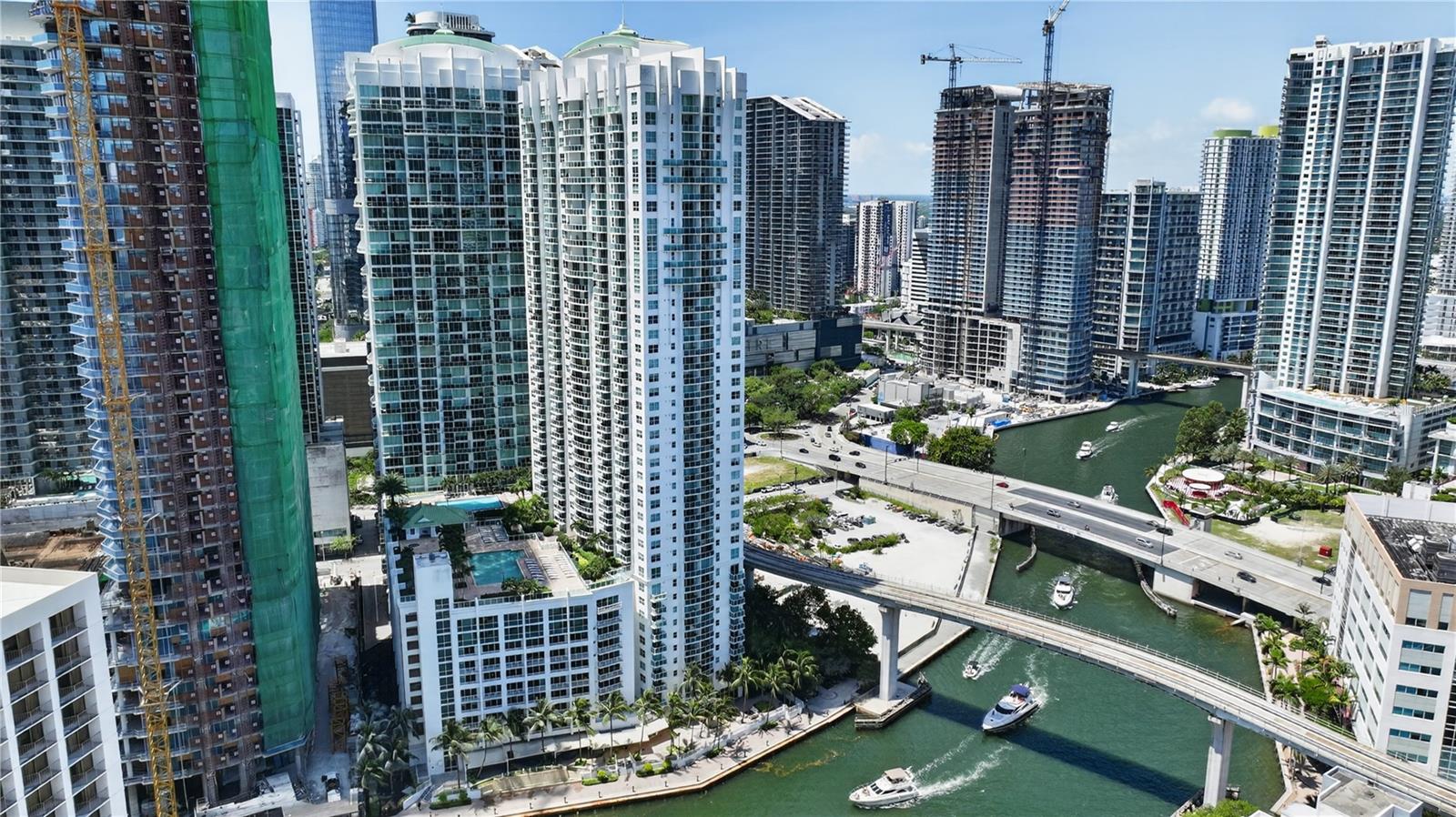 31 SE 5TH ST #203, MIAMI, FL, 33131