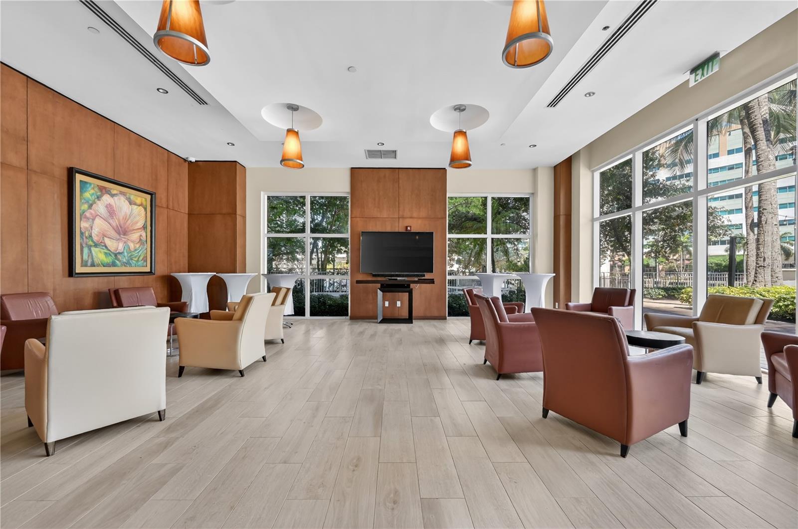 31 SE 5TH ST #203, MIAMI, FL, 33131