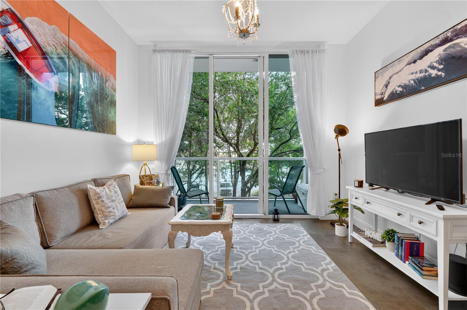 31 SE 5TH ST #203, MIAMI, FL, 33131