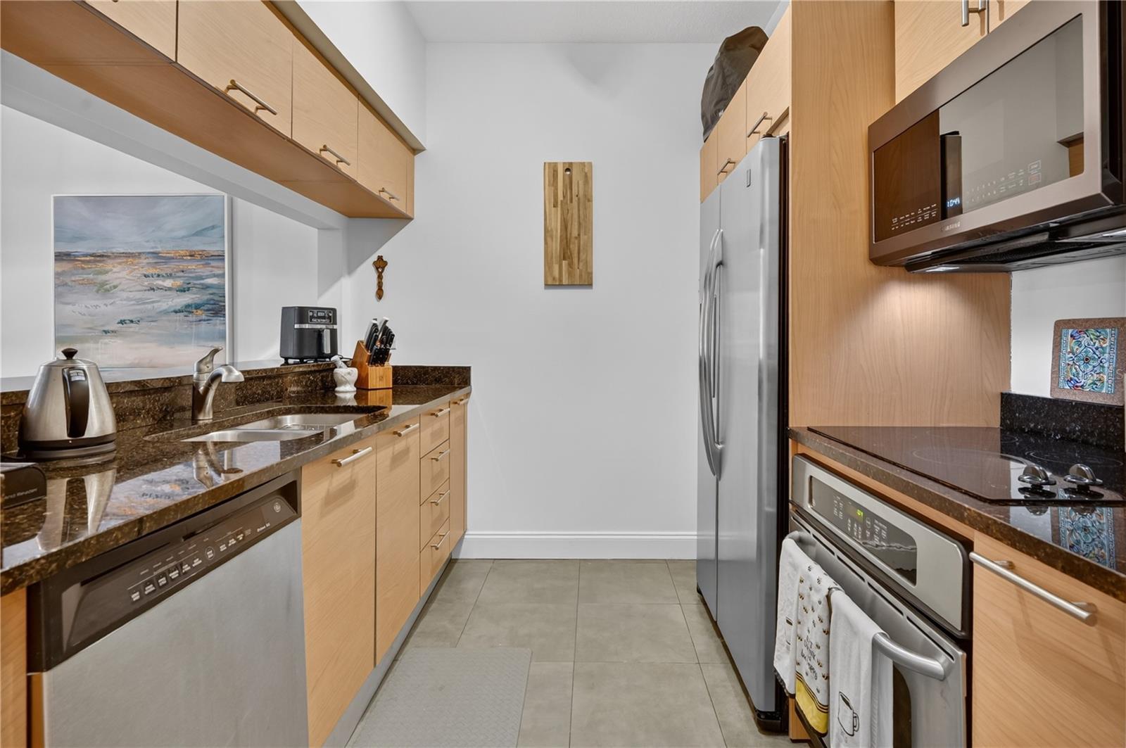 31 SE 5TH ST #203, MIAMI, FL, 33131