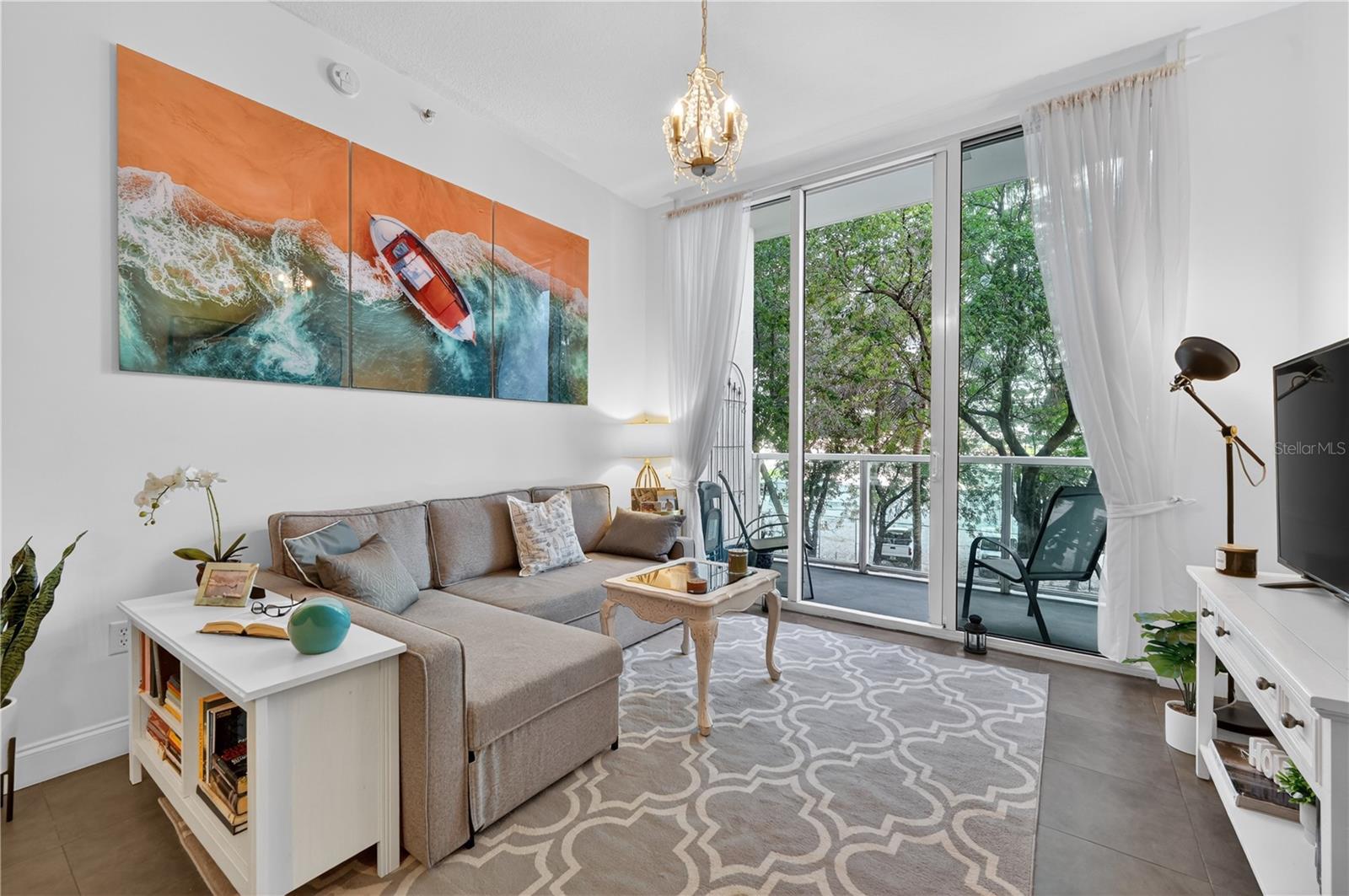 31 SE 5TH ST #203, MIAMI, FL, 33131
