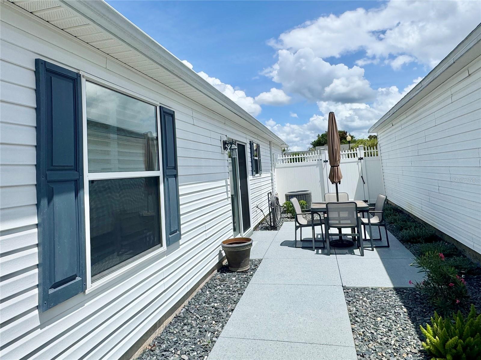 2090 INVERNESS PL, THE VILLAGES, FL, 32162