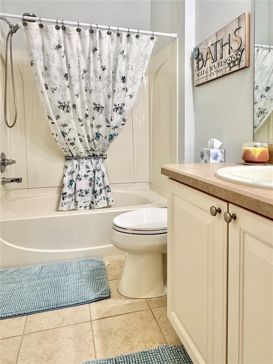 2090 INVERNESS PL, THE VILLAGES, FL, 32162