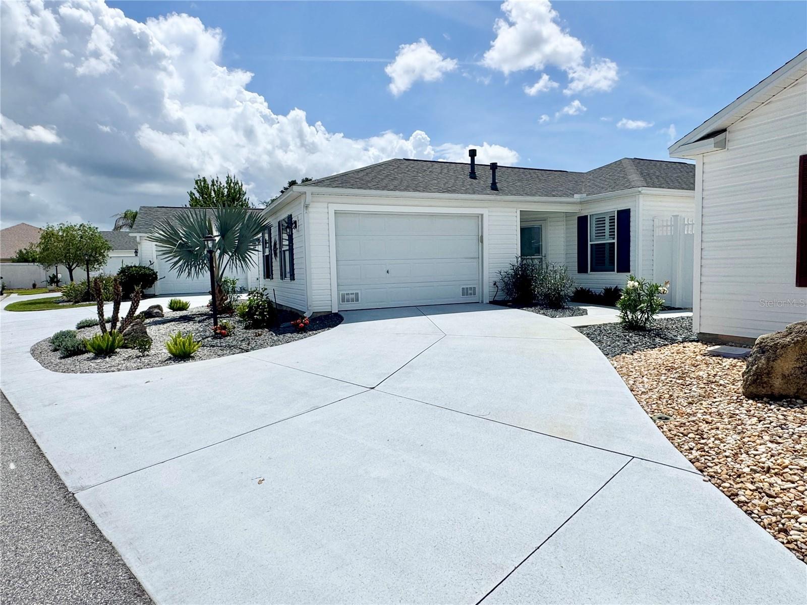 2090 INVERNESS PL, THE VILLAGES, FL, 32162