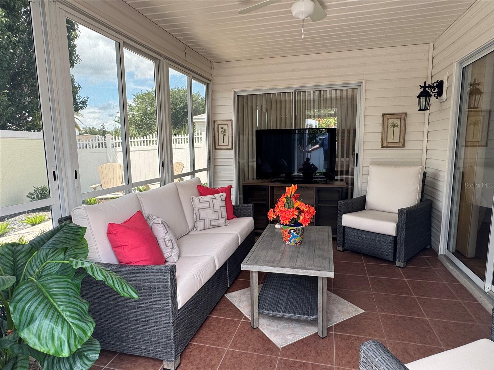 2090 INVERNESS PL, THE VILLAGES, FL, 32162