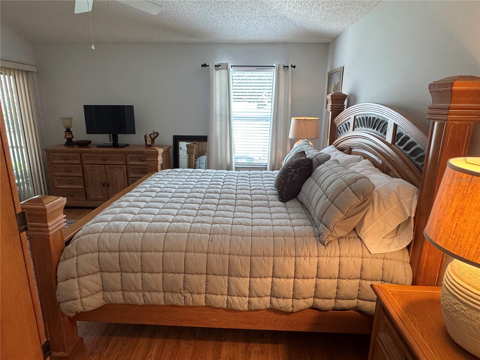 2090 INVERNESS PL, THE VILLAGES, FL, 32162