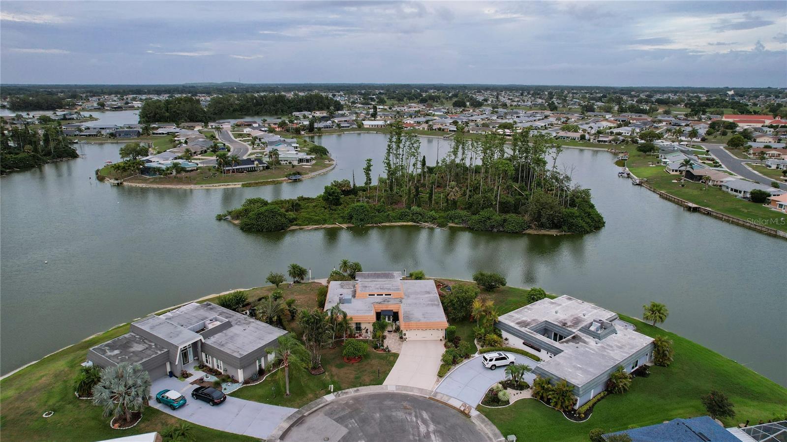 1411 JACOBSON CIR, SUN CITY CENTER, FL, 33573