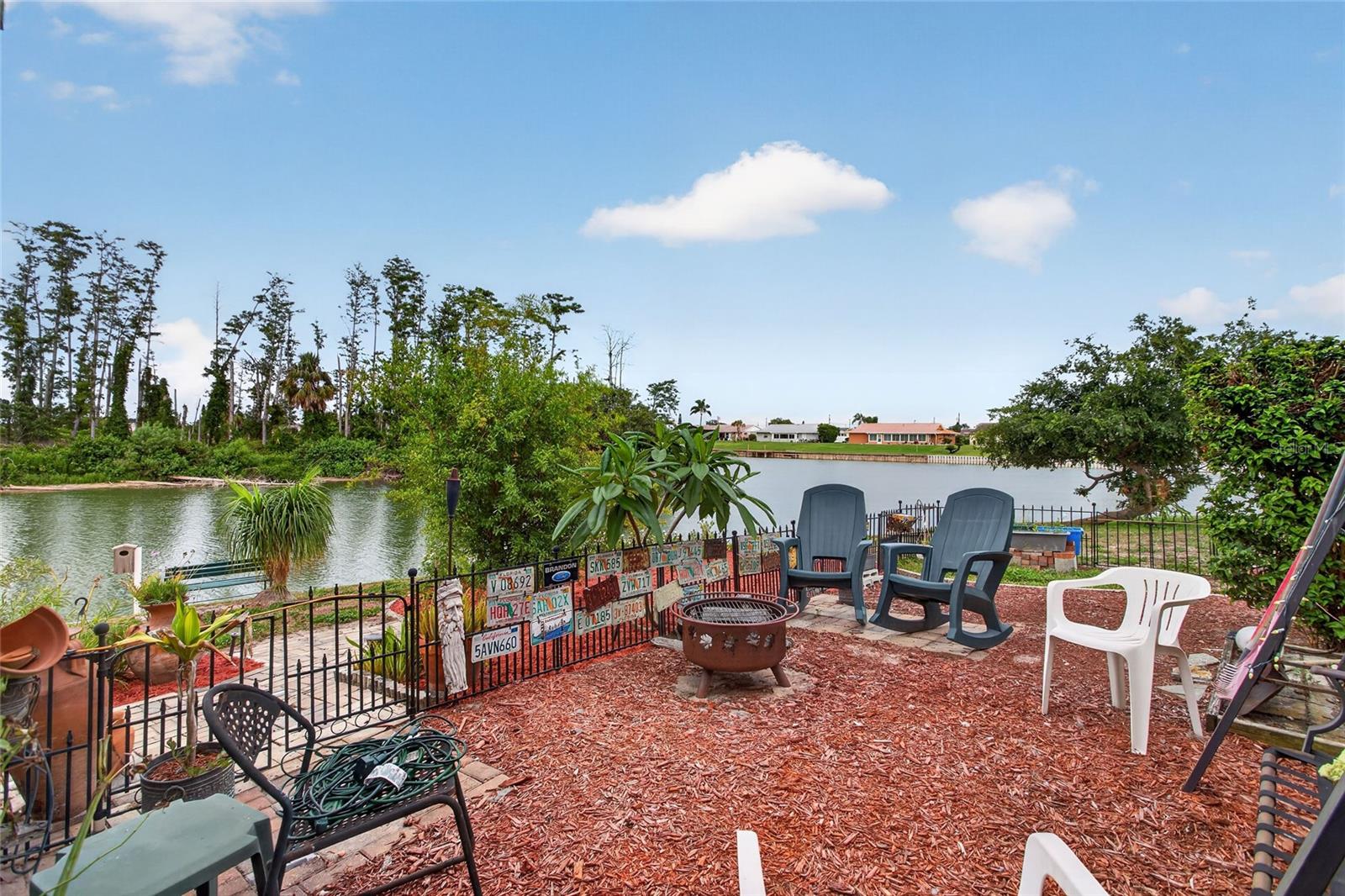 1411 JACOBSON CIR, SUN CITY CENTER, FL, 33573