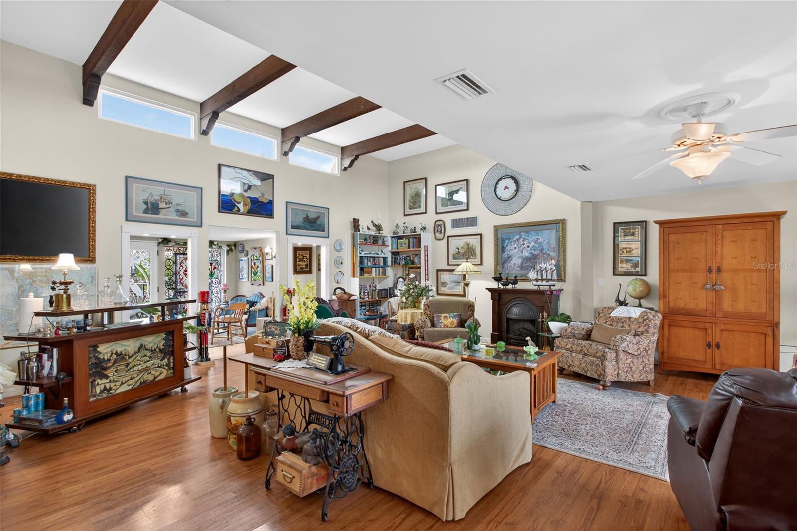 1411 JACOBSON CIR, SUN CITY CENTER, FL, 33573
