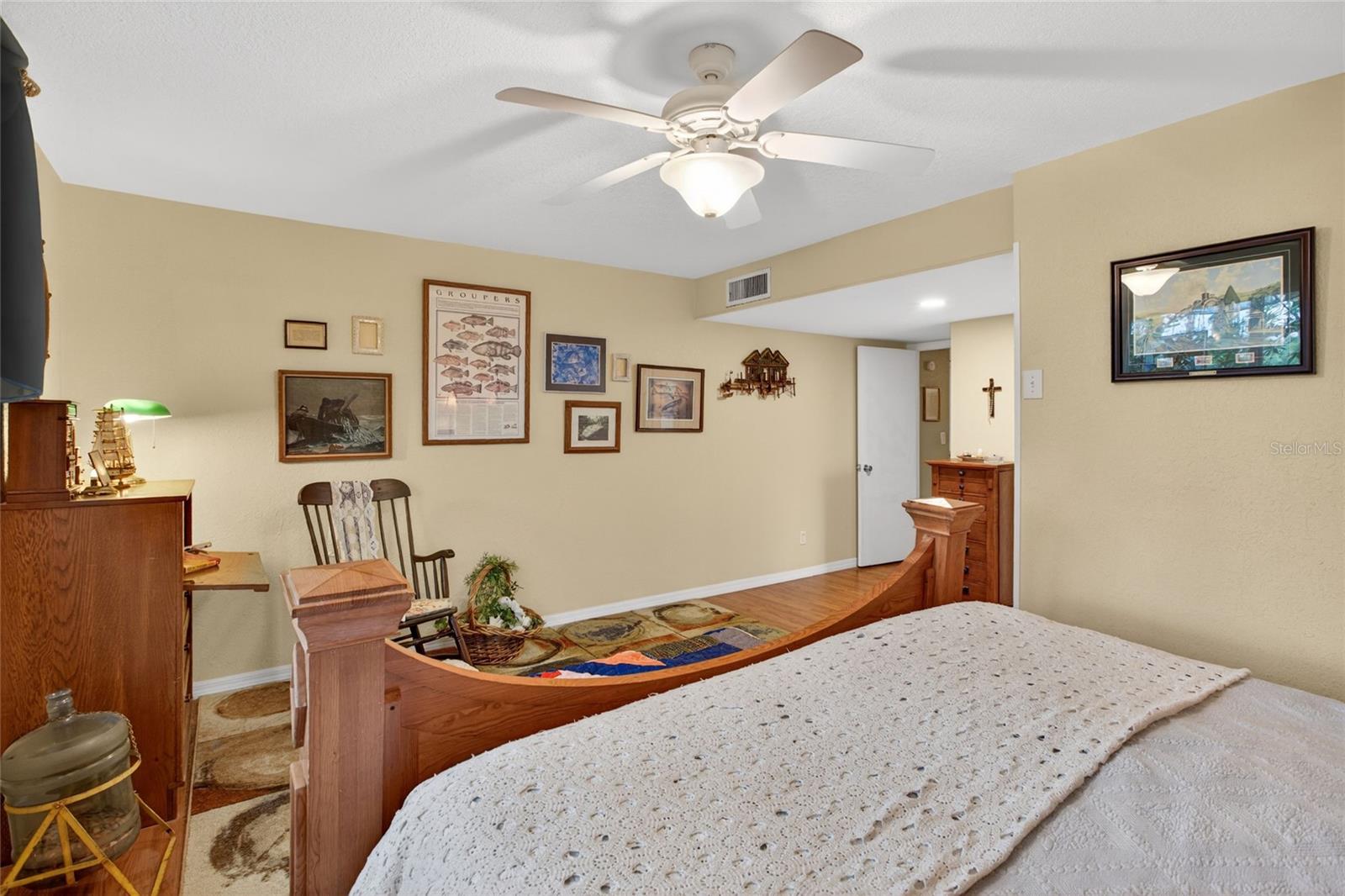 1411 JACOBSON CIR, SUN CITY CENTER, FL, 33573