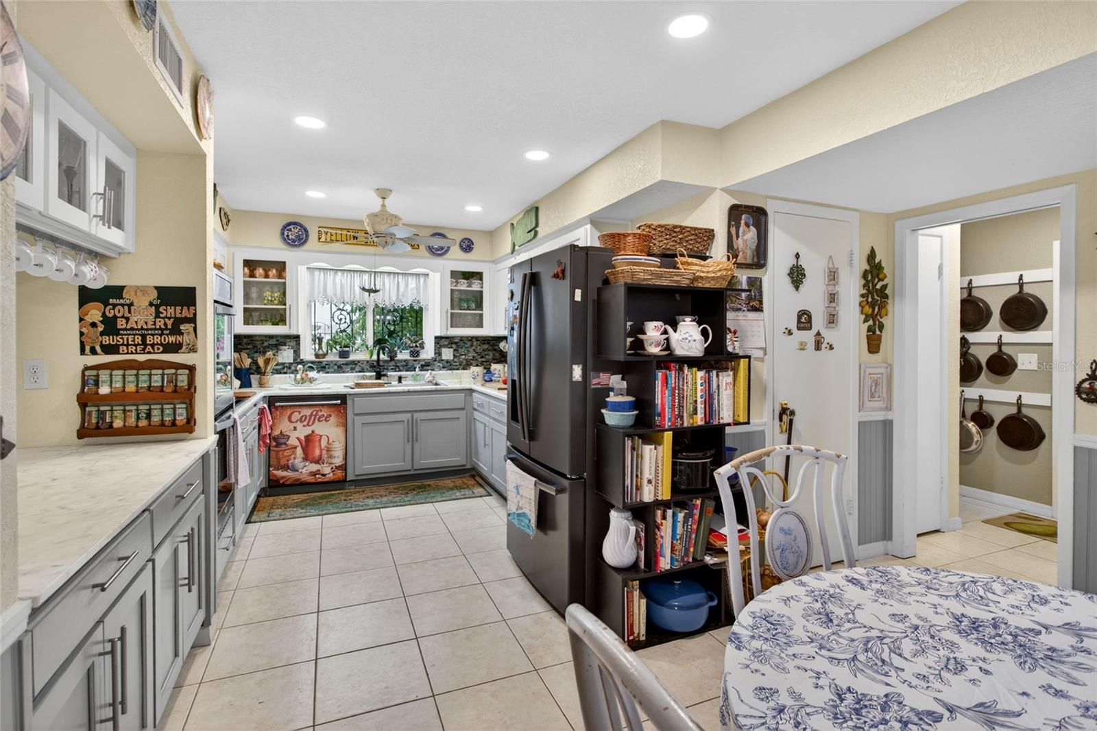 1411 JACOBSON CIR, SUN CITY CENTER, FL, 33573