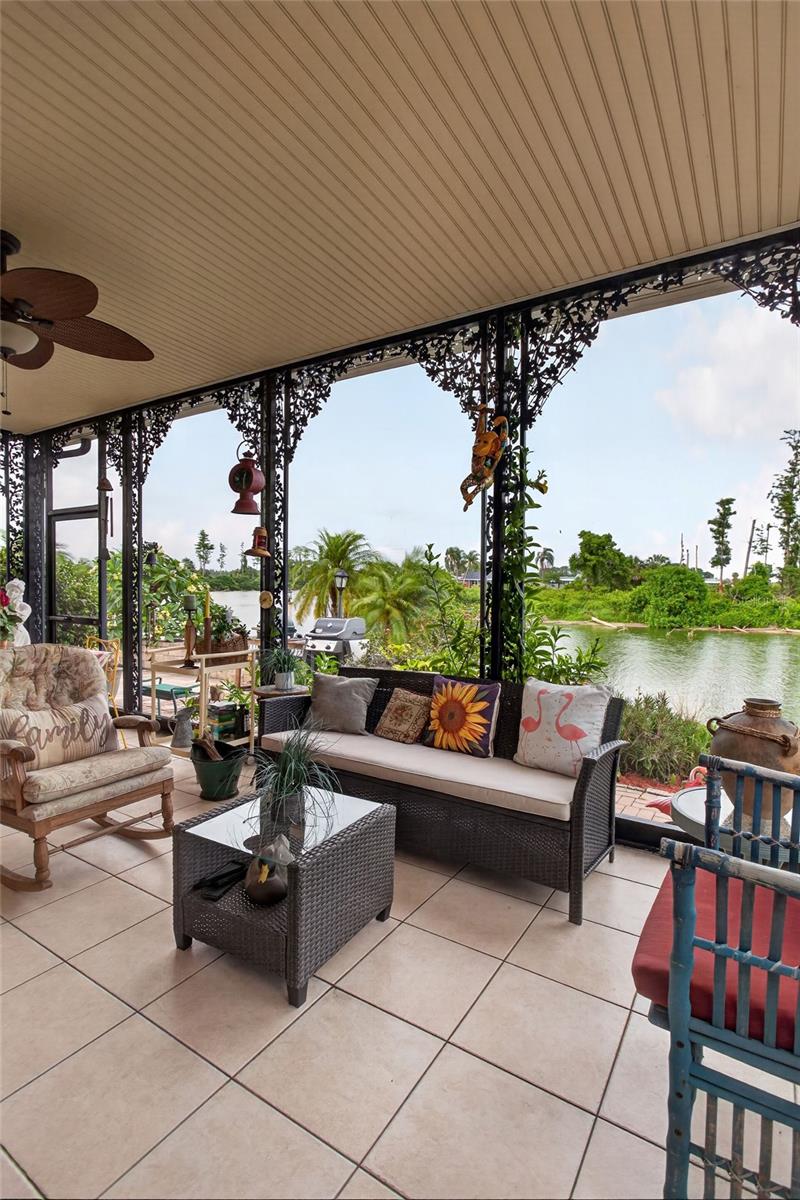 1411 JACOBSON CIR, SUN CITY CENTER, FL, 33573