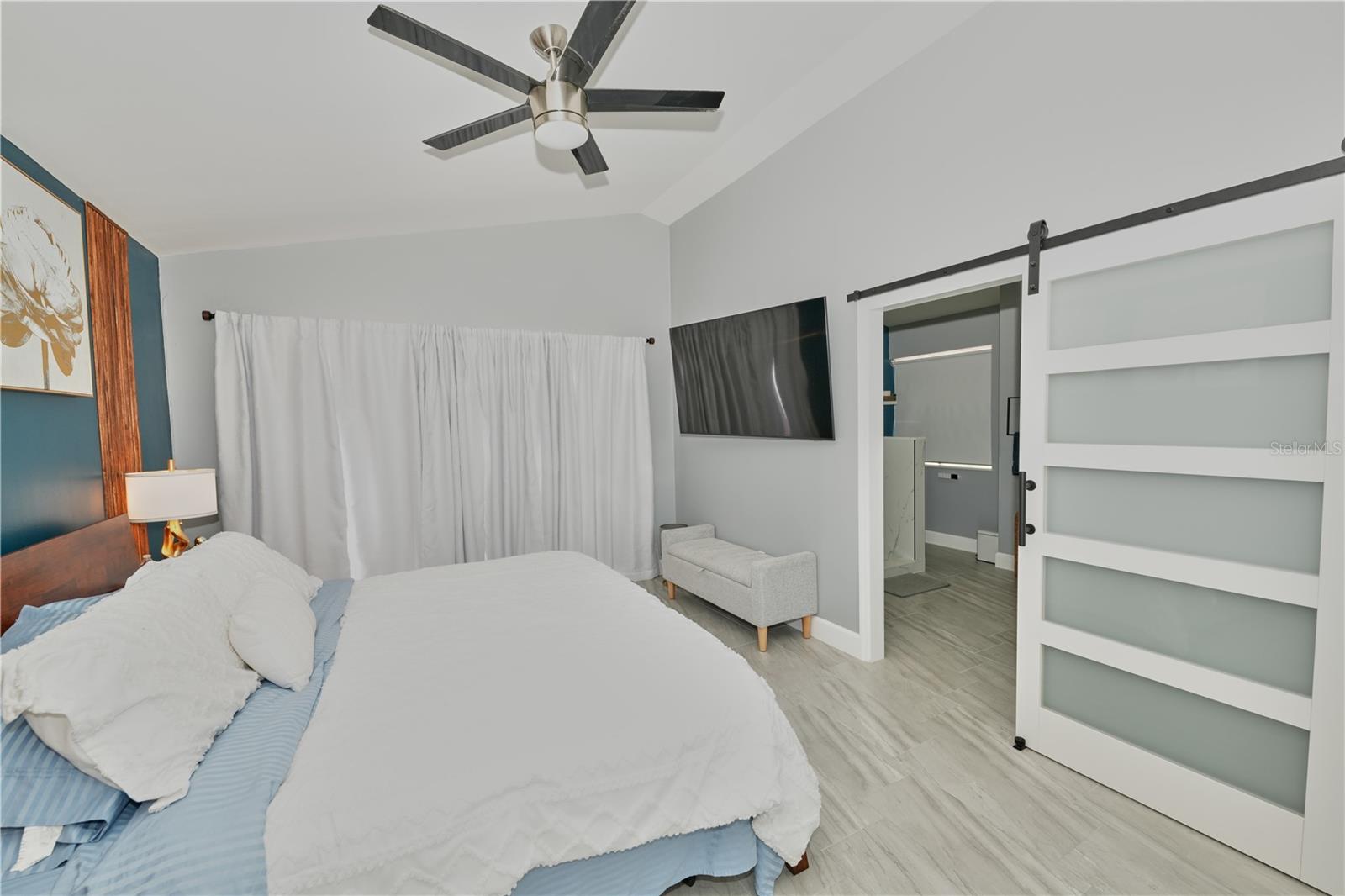 7305 VICTORIA CIR #202, ORLANDO, FL, 32835