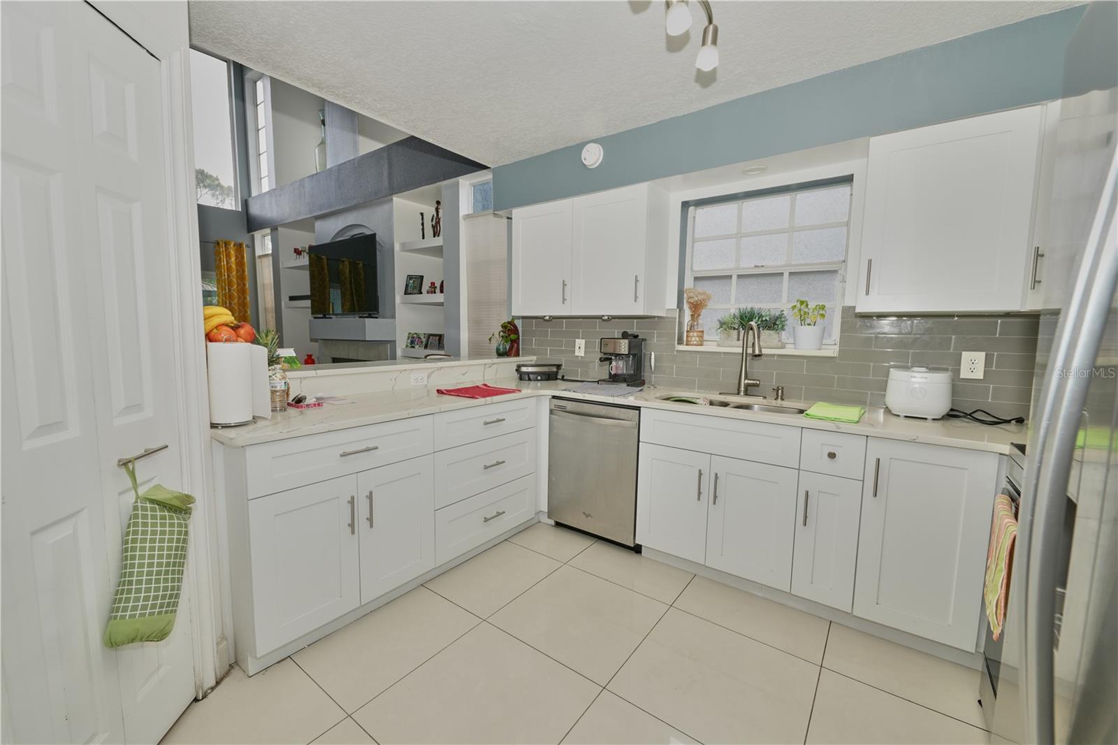 7305 VICTORIA CIR #202, ORLANDO, FL, 32835