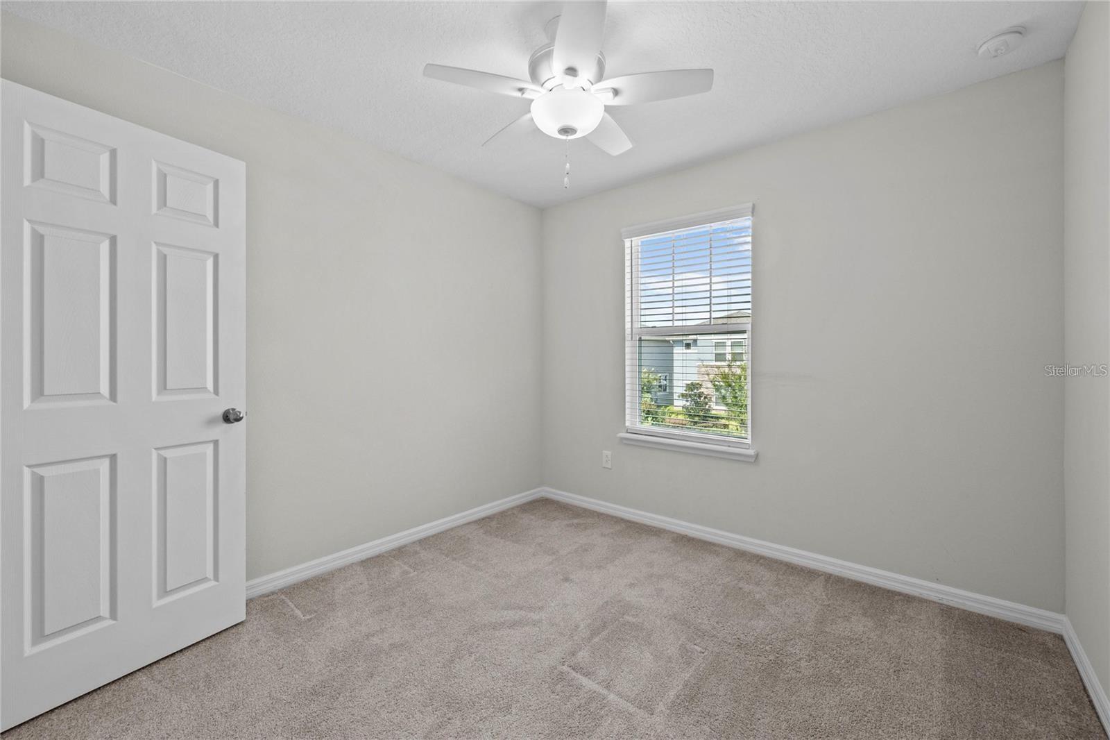8061 GLENLLOYD AVE, WINTER GARDEN, FL, 34787