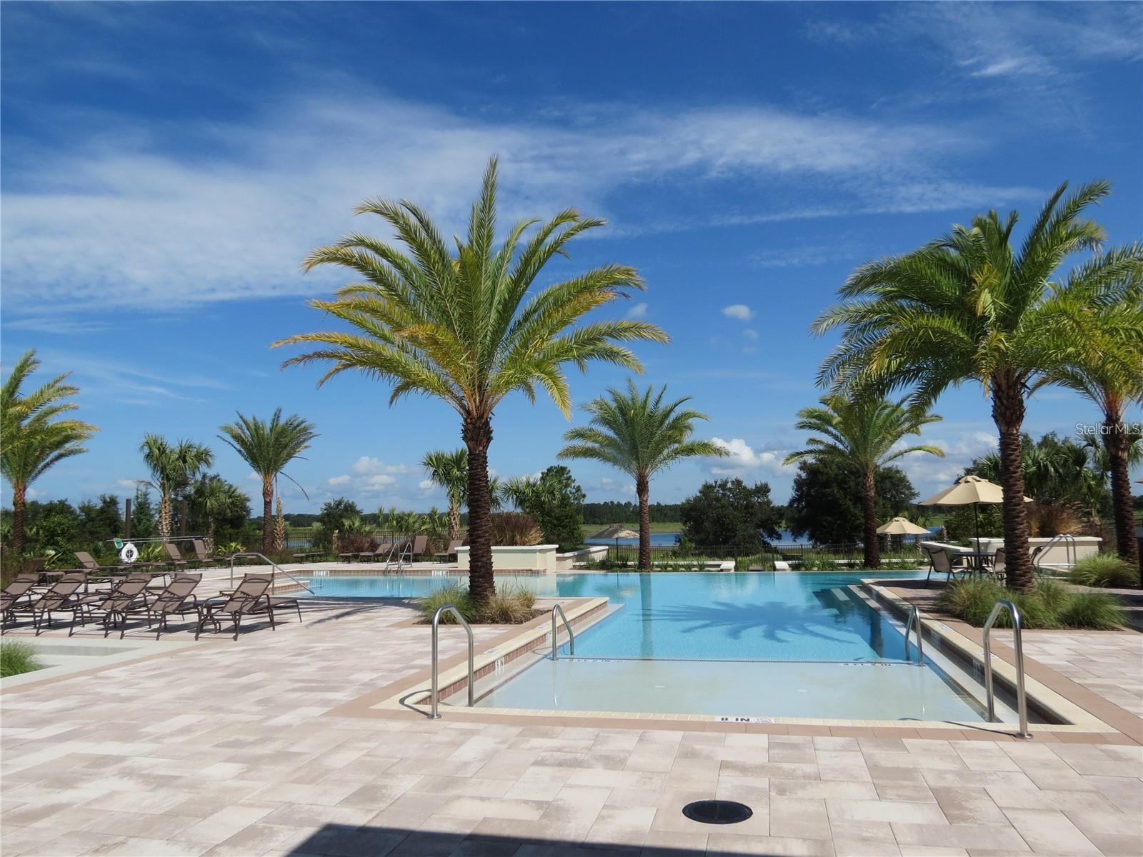 8061 GLENLLOYD AVE, WINTER GARDEN, FL, 34787