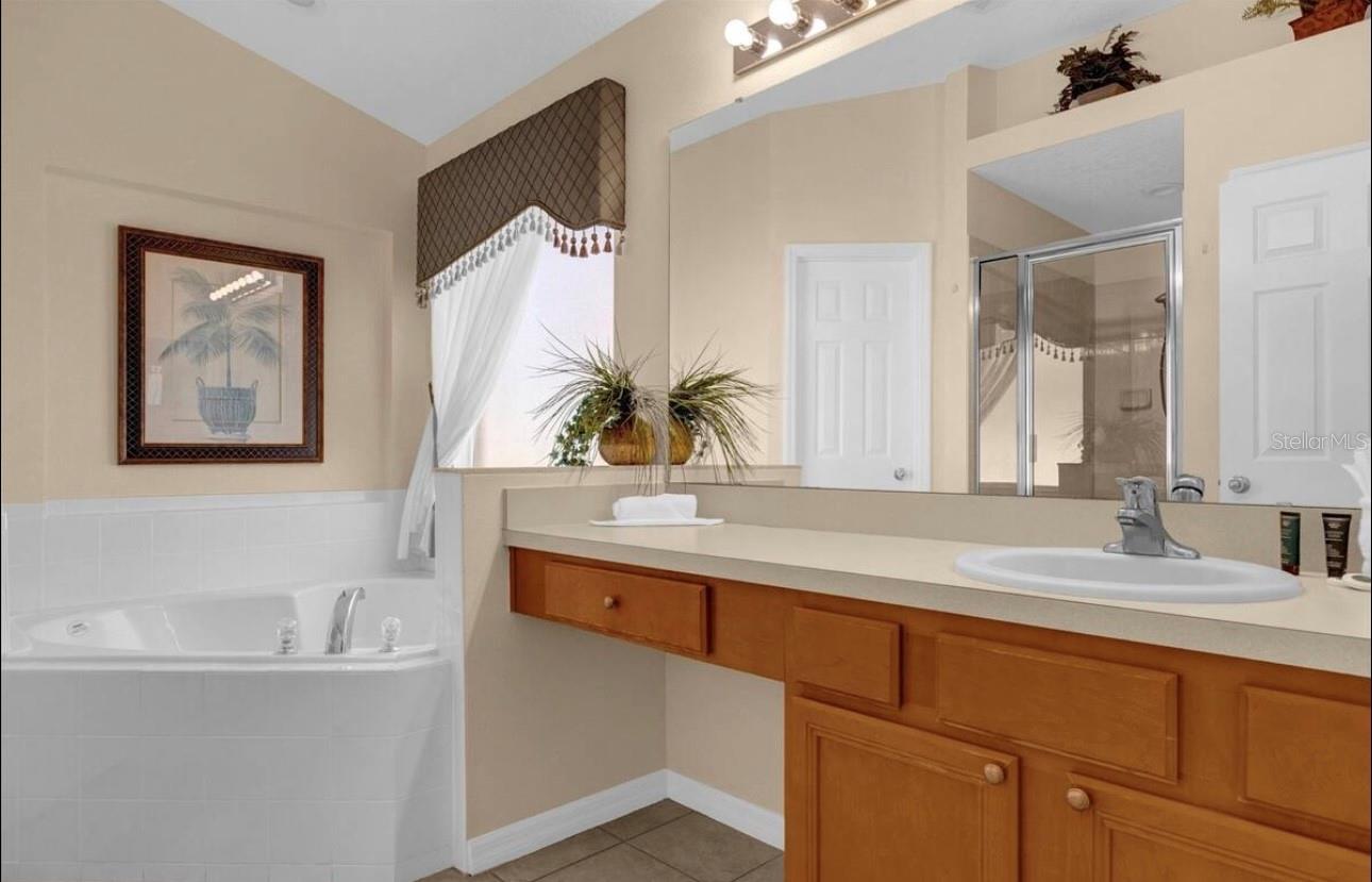 1438 SOLANA CIR, DAVENPORT, FL, 33897