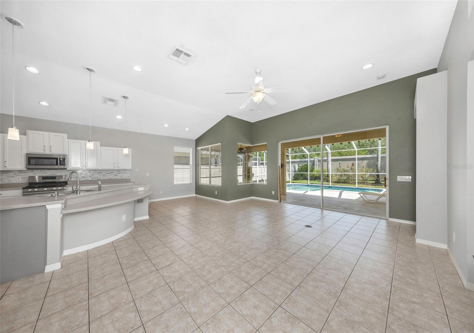 11243 BLACKSMITH DR, TAMPA, FL, 33626