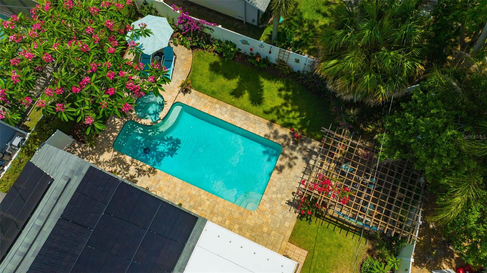 852 35TH AVE N, ST PETERSBURG, FL, 33704