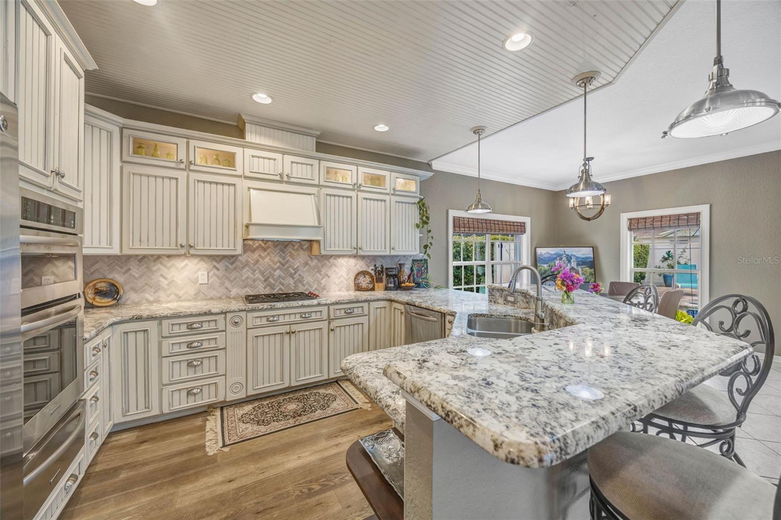852 35TH AVE N, ST PETERSBURG, FL, 33704