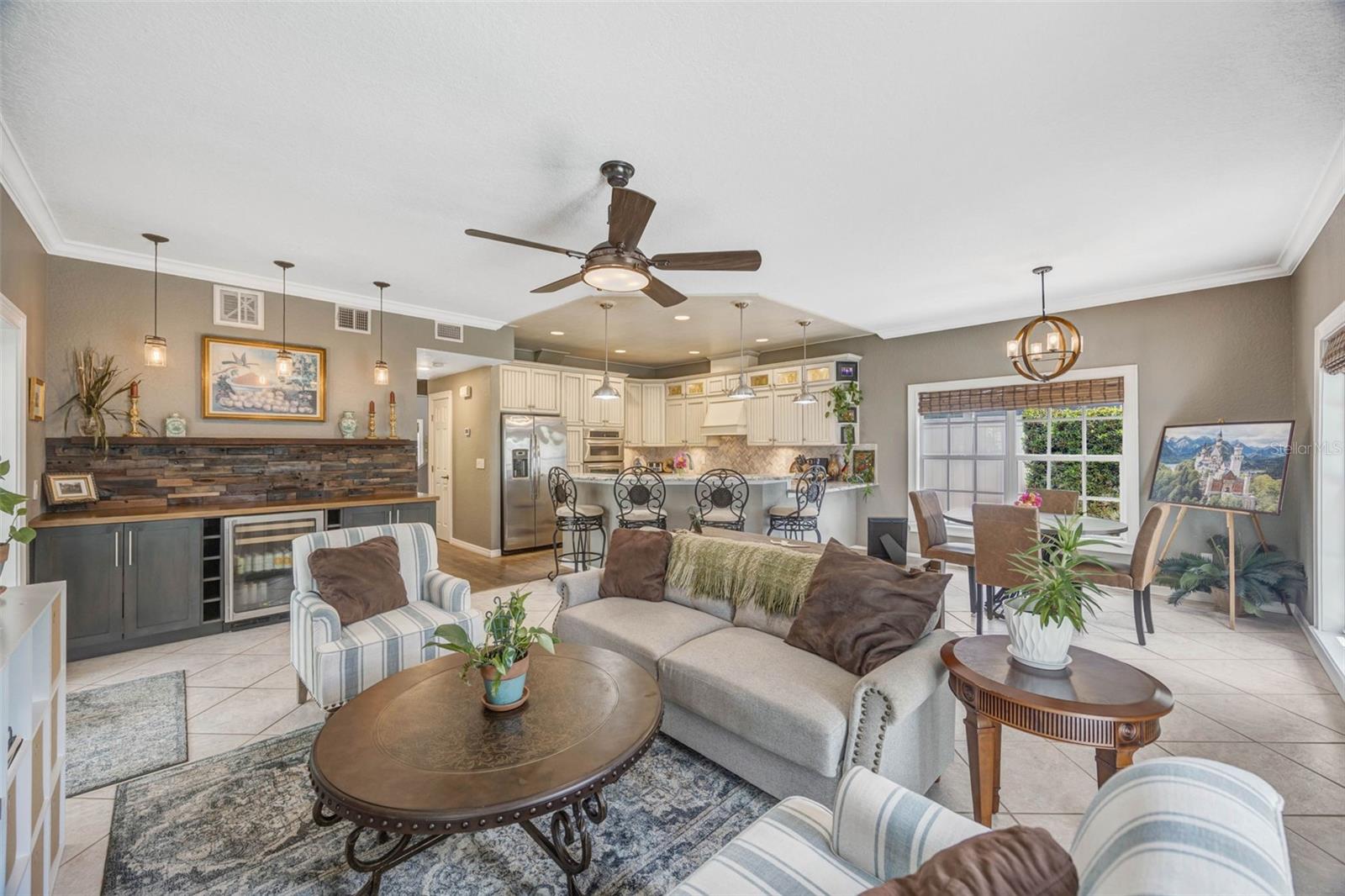 852 35TH AVE N, ST PETERSBURG, FL, 33704