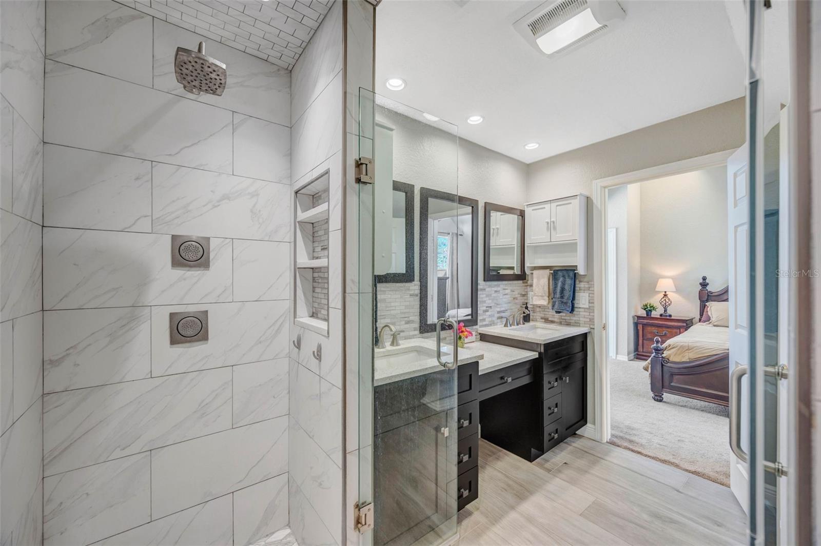 852 35TH AVE N, ST PETERSBURG, FL, 33704