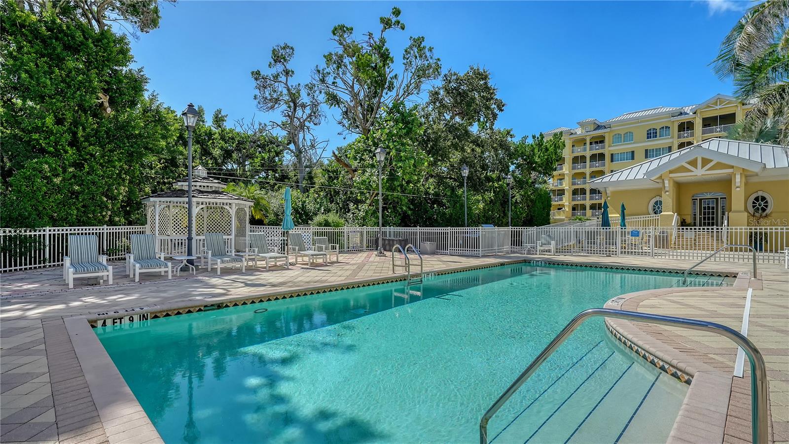 1308 OLD STICKNEY POINT RD #W32, SARASOTA, FL, 34242