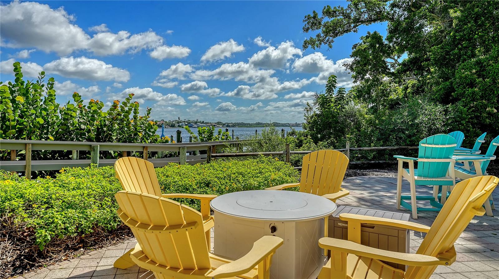1308 OLD STICKNEY POINT RD #W32, SARASOTA, FL, 34242