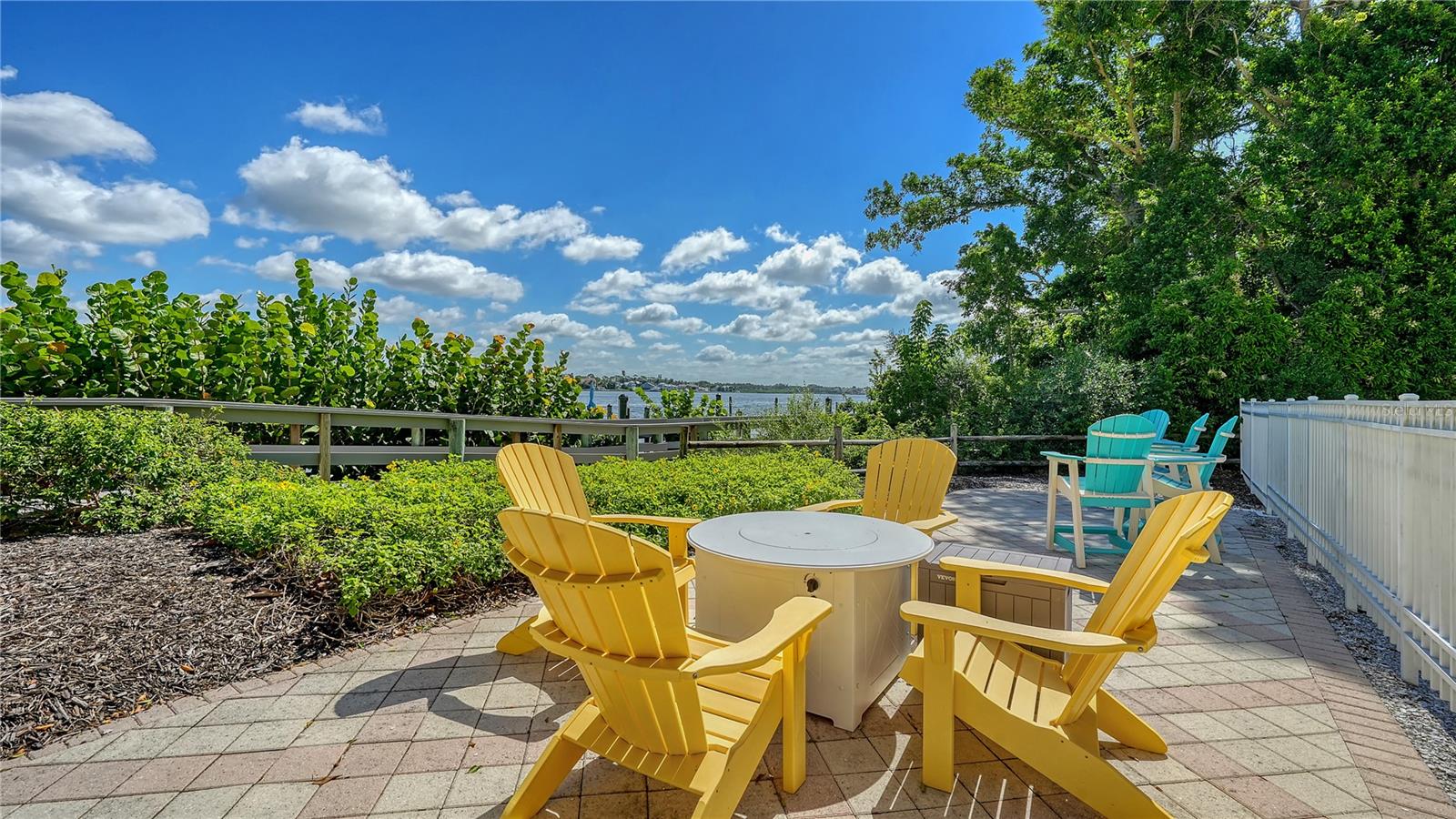 1308 OLD STICKNEY POINT RD #W32, SARASOTA, FL, 34242