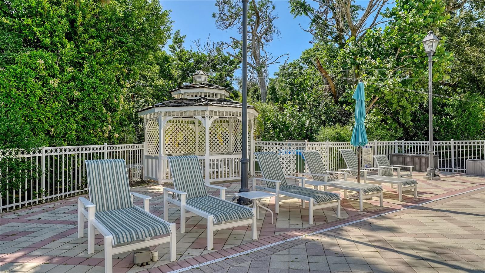 1308 OLD STICKNEY POINT RD #W32, SARASOTA, FL, 34242